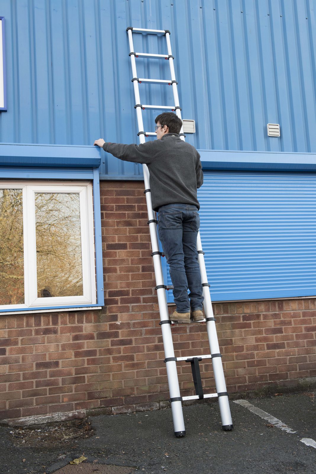 Telescopic Ladder